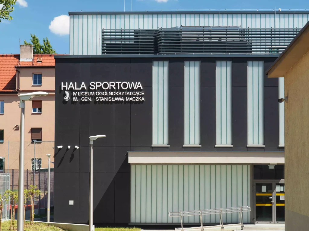 Hala sportowa LO4 im. Gen. Maczka – Katowice